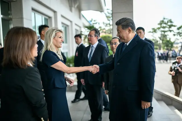 特朗普与习近平在白宫会晤：气氛融洽但未达成具体经贸协议