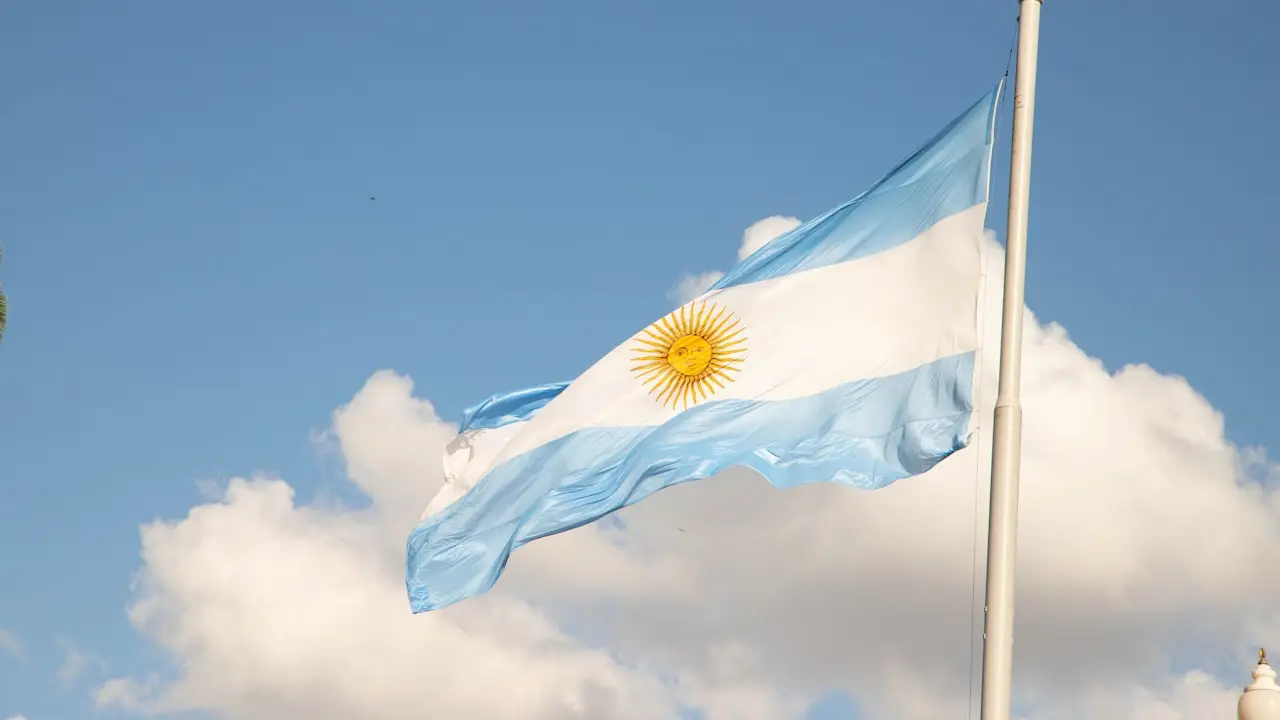 Dólar hoy en Argentina: Cotizaciones del oficial y el blue este lunes 8 de junio
