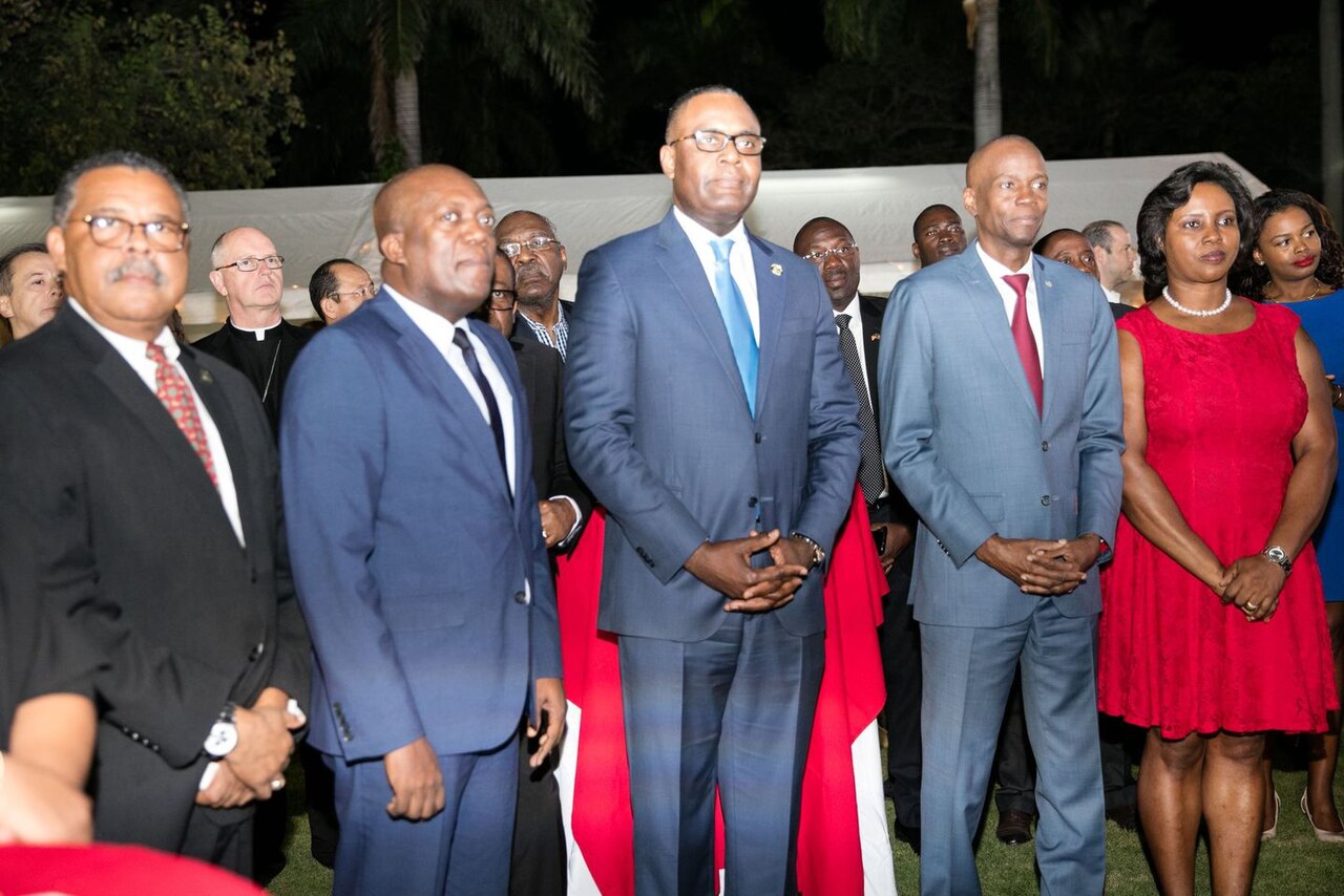 El expresidente Jovenel Moïse junto a su esposa en un evento oficial en Haití.