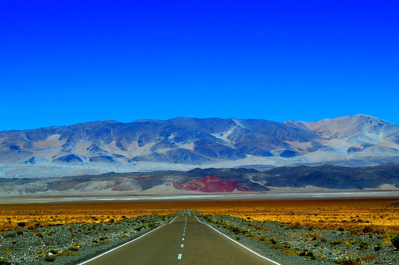 El Gobierno busca destrabar acuerdos con provincias tras la firma en Catamarca