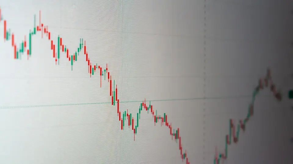 Mercado argentino reacciona positivamente tras salida de Adorni y emisión de deuda