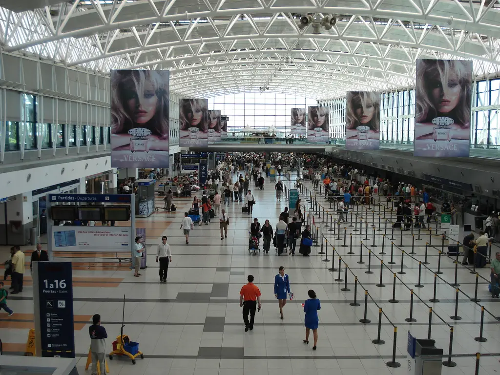 Nueva aerolínea conecta Ezeiza con Europa: más opciones para viajar