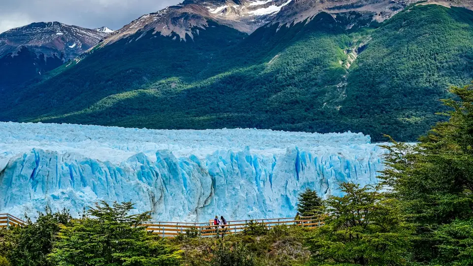 El glaciar Perito Moreno muestra un preocupante retroceso visible desde el espacio