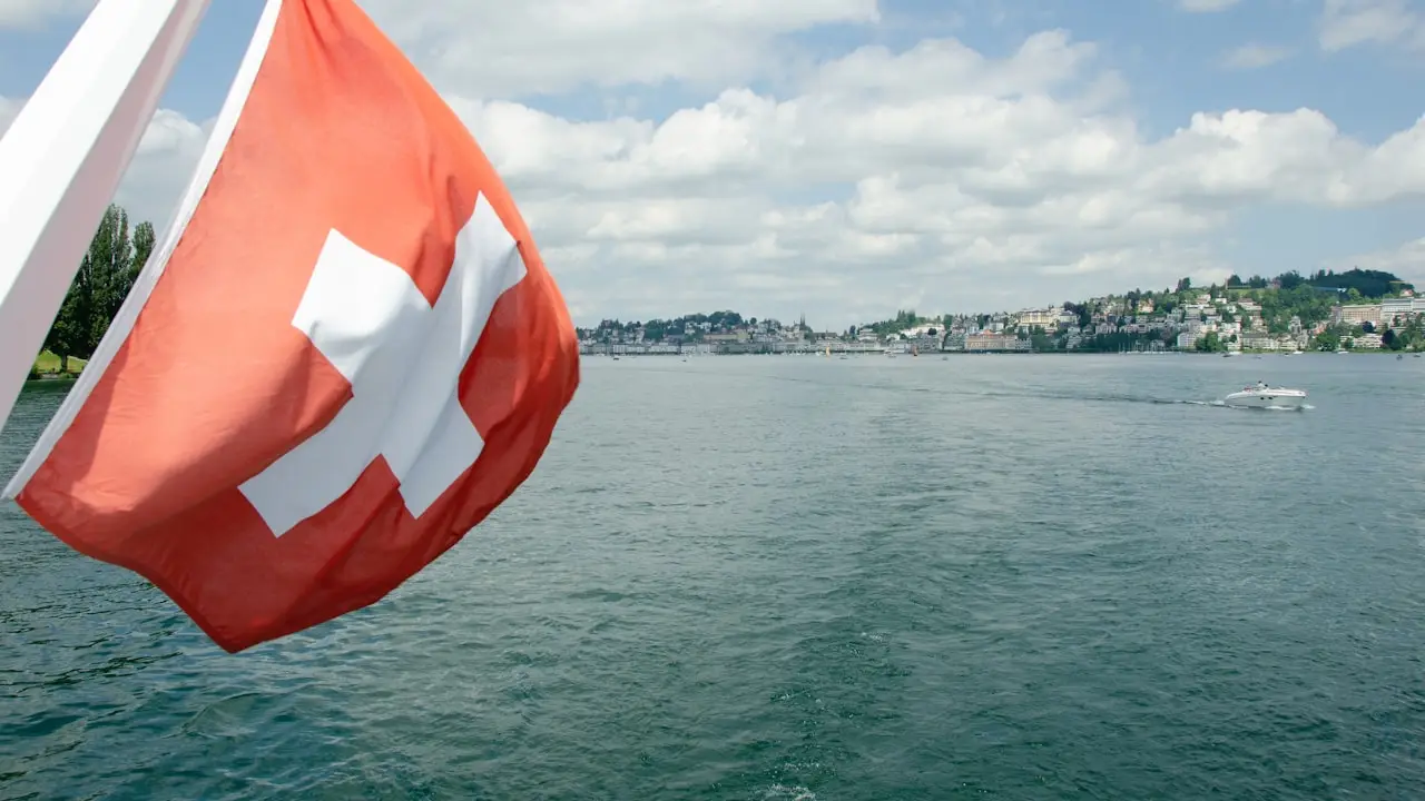 Suiza Rechaza Limitar su Población a 10 Millones Tras Referéndum Nacional
